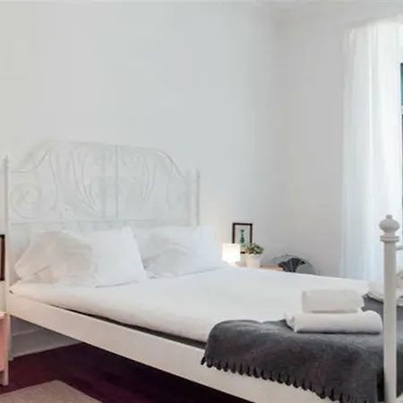 Spacious Tailor Made Bairro Alto Lisbon Exterior photo