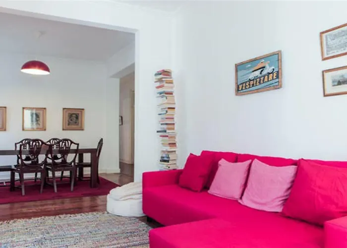 Spacious Tailor Made Bairro Alto