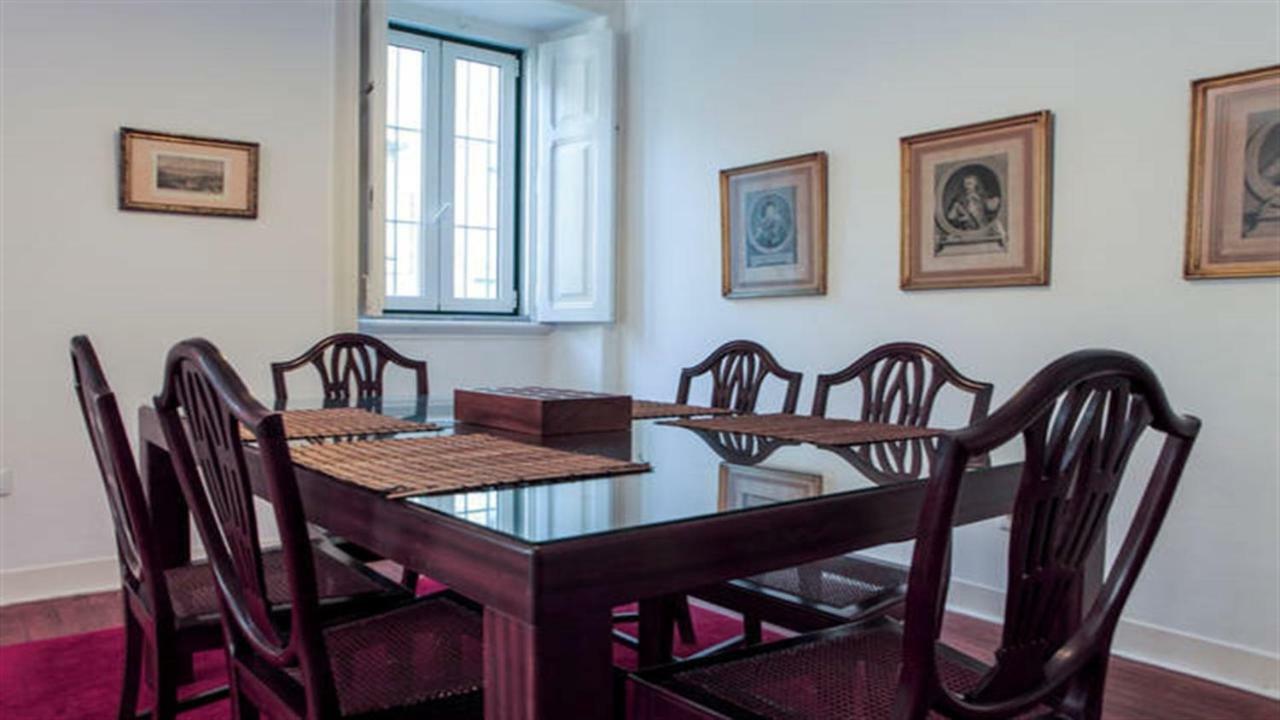 Spacious Tailor Made Bairro Alto * Lisbon