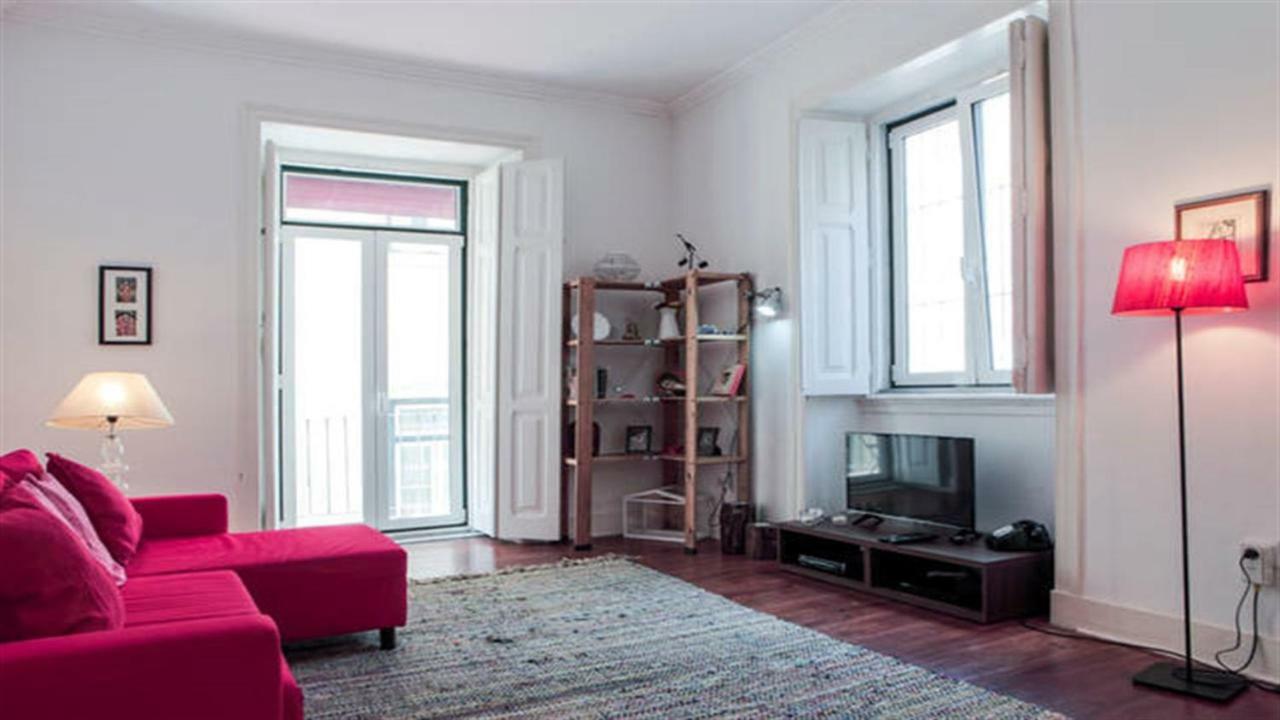 Spacious Tailor Made Bairro Alto Apartment
